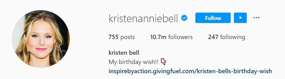 Kristenanniebell Instagram account with using emojis to call-to-action